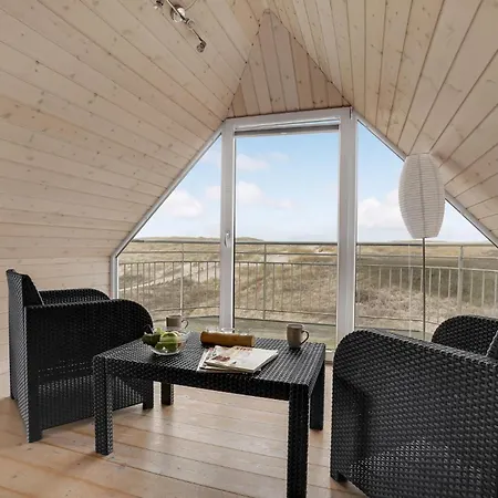 Dom wakacyjny Lovely Home In Harboore With Sauna